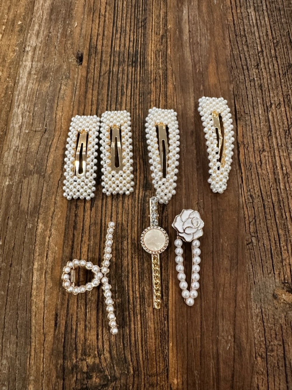 Pearl Accent Hair Clip Set - Classic White